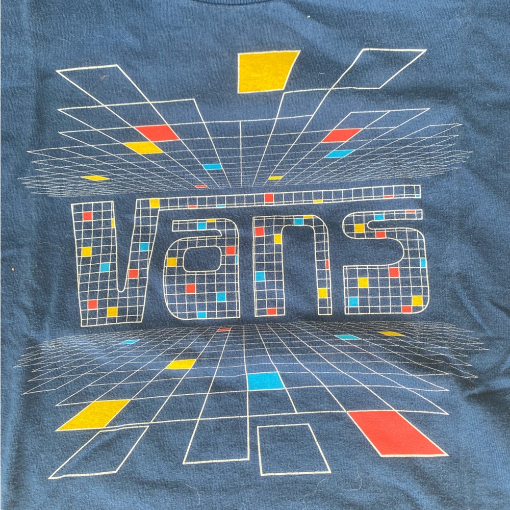 Vans youth medium top but fits like an xs
